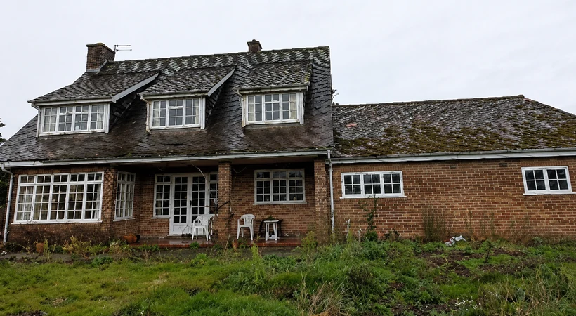 Purchase bridging loan in Merseyside — Bridging Finance Solutions