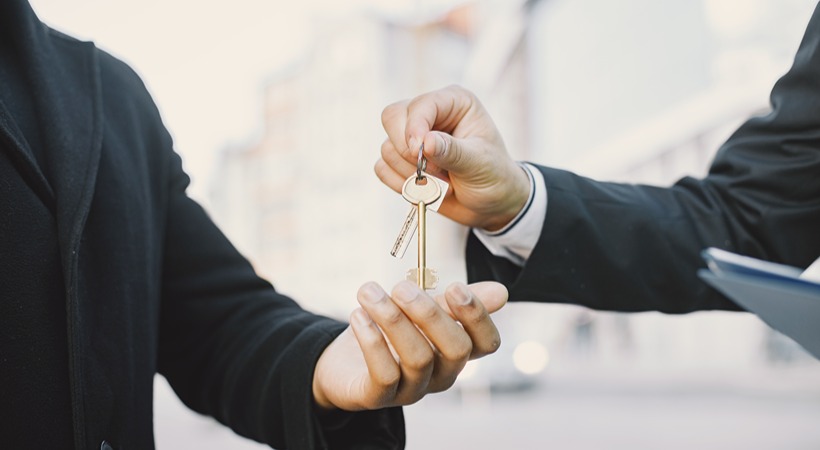 Bridging Finance Vs Remortgage: What is Remortgaging?